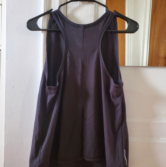 PUMA Workout tank - Picture 3 of 3